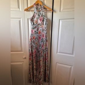 Maxi floral halter top dress